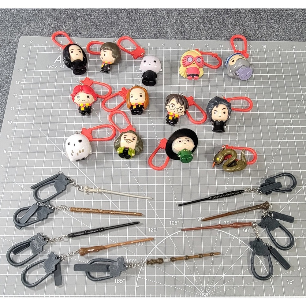 Paladone Harry Potter Backpack Buddies Clip 13 Figures & 8 Wands‎ LOT 21